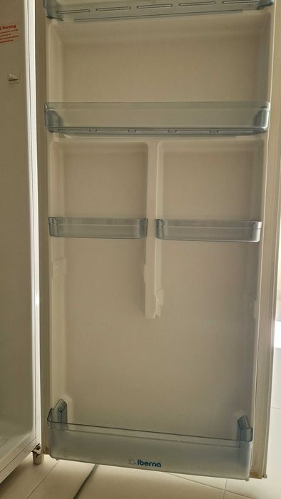 Frigorifico combinado Iberna, modelo DF2 - 34C