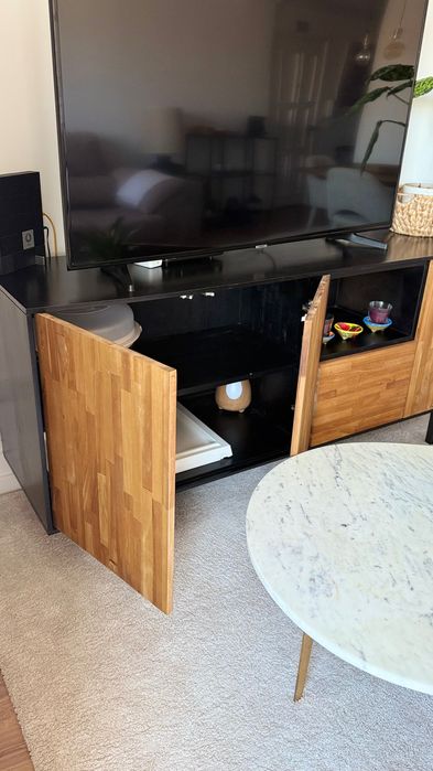 Móvel TV com prateleiras e gaveta