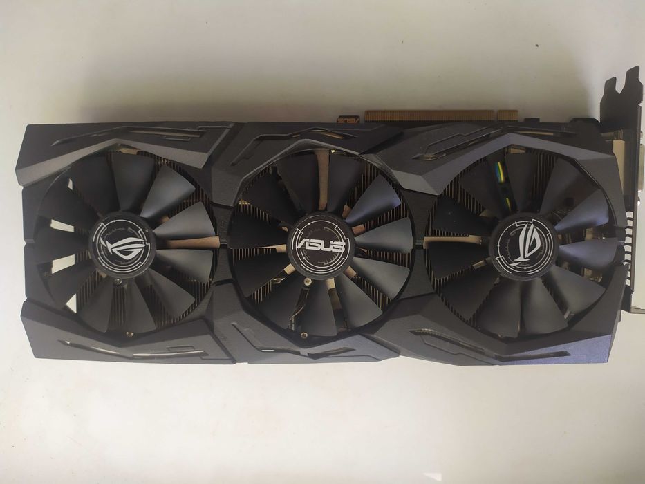 Видеокарта RX 580 8GB GDDR5 (Под восстановление / Есть нюанс)