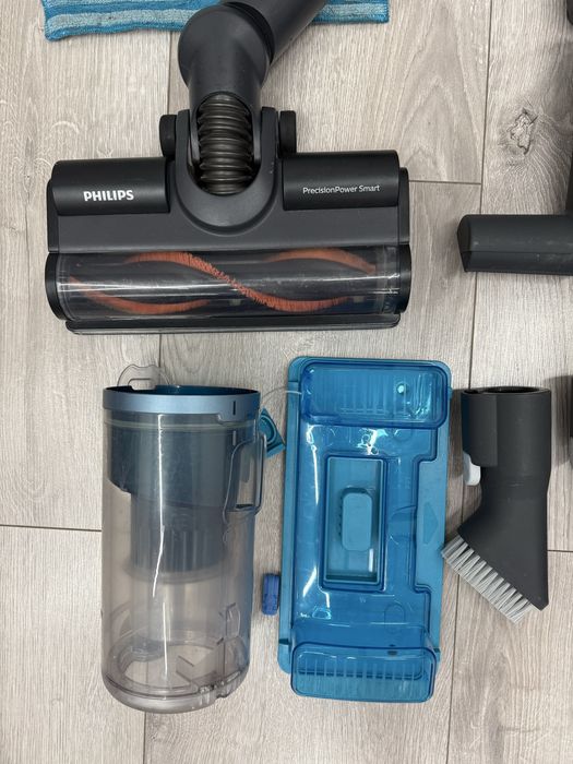 Пилосос миючий ручний, акумуляторний PHILIPS XC8057/01