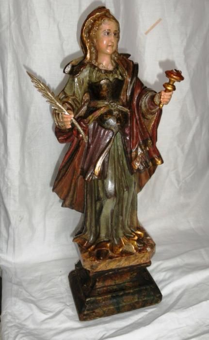 Figura Santa Luzia Madeira Policromada Séc XVII