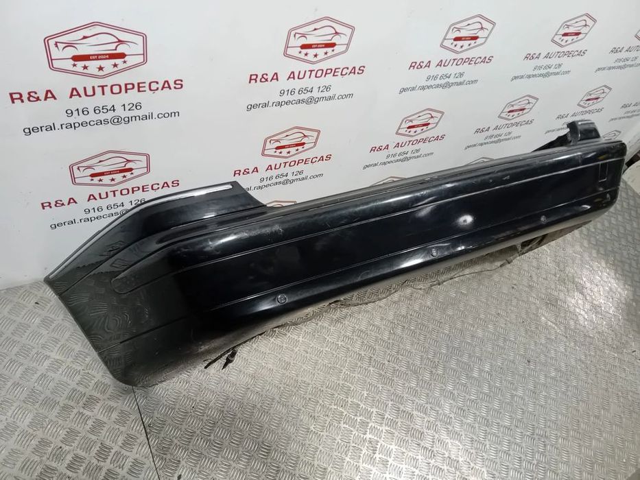 Parachoques Tras Mercedes Class C W203 com sensores A2038850314