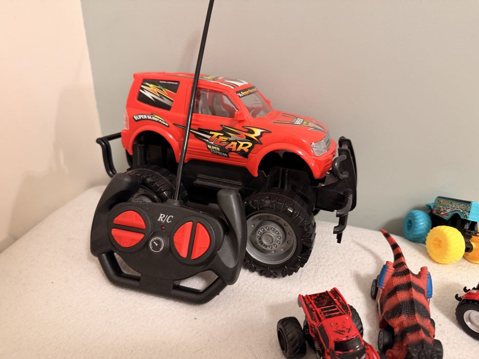 HotWheels, Хотвілс машинки монстртраки