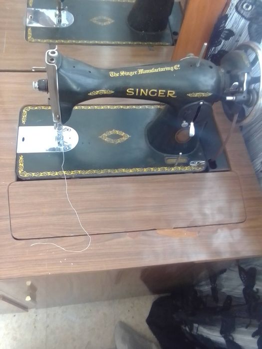 Máquina de costura antiga