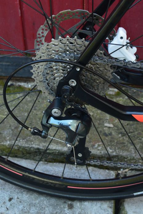 Велосипед Карбоновий  Specialized Sirrus