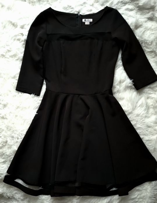 Elegancka sukienka mini