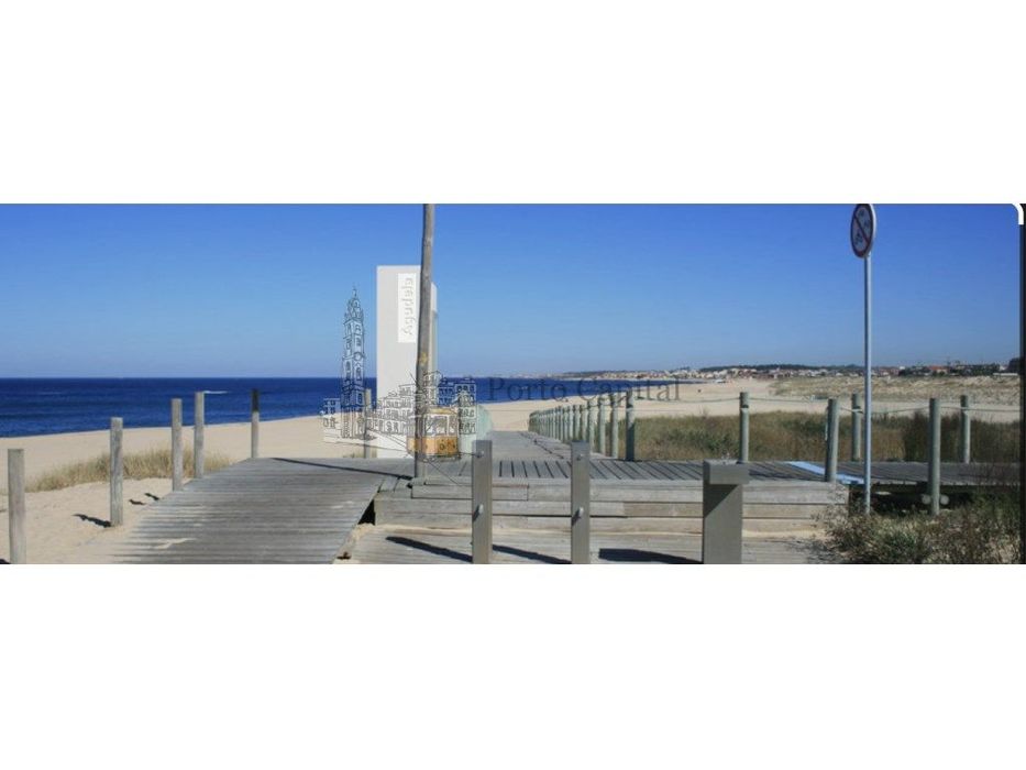 T2 mobilado e equipado em Primeira Linha de Mar - Lavra / Agudela