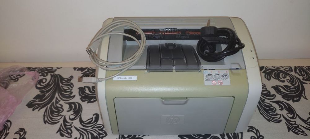 Intel Core i3-7100. Монитор Acer AL1511