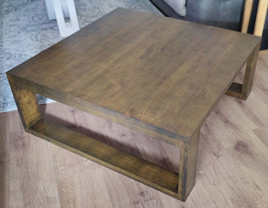 Mesa de centro em madeira