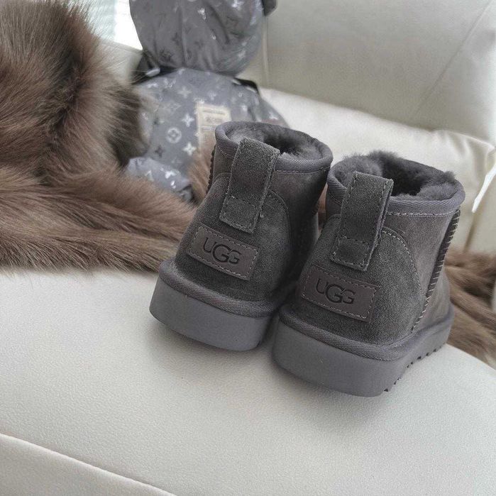 UGG Classic Ultra min R.39