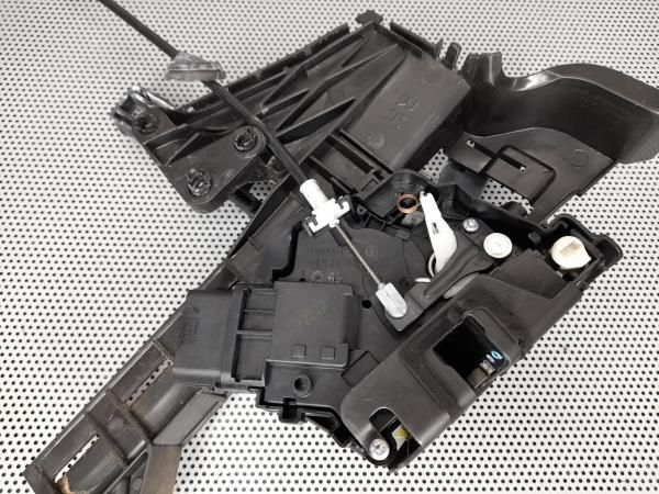 Fechadura / fecho porta trás direito FORD Focus II (DA_)