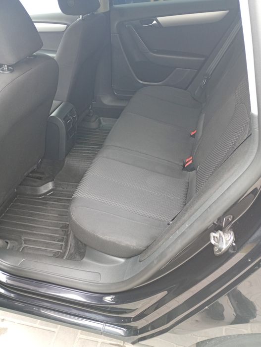 Volkswagen Passat B7  1.6TDI