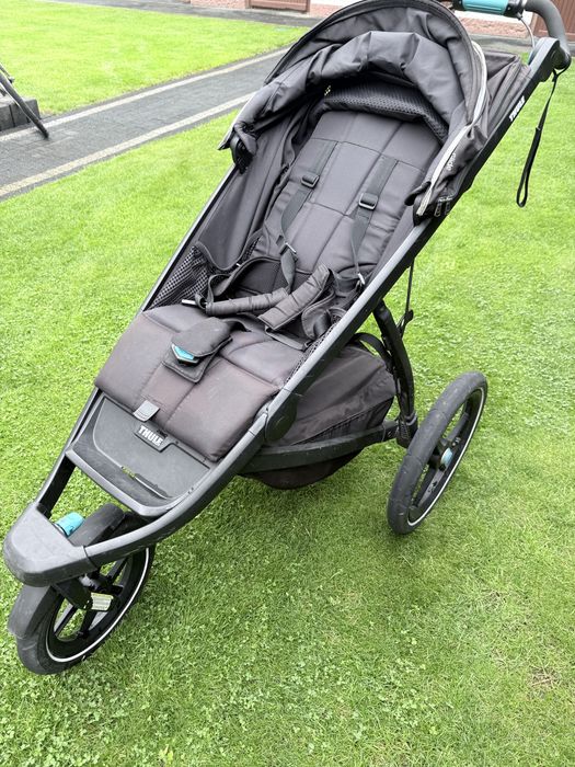 Thule Glide 2 — wózek biegowy / joggingowy premium.