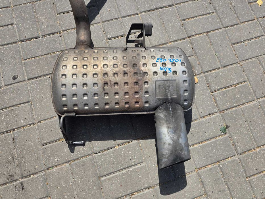 BMW 3 E90 E91 318i 320i N43 Wydech Tłumik Końcowy Środkowy KOMPLET