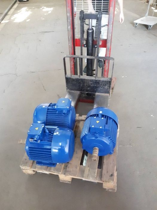 Електродвигун ,  б.у,новый,складского хранения,5.5квт,7.5,11,15,22,30к