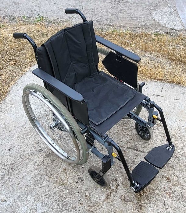 Інвалідний візок Etac 40S