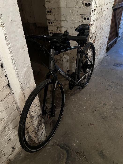 Rower specialized sirrus sport