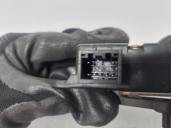 Motor da comporta da sofagem HYUNDAI Coupé (GK)
