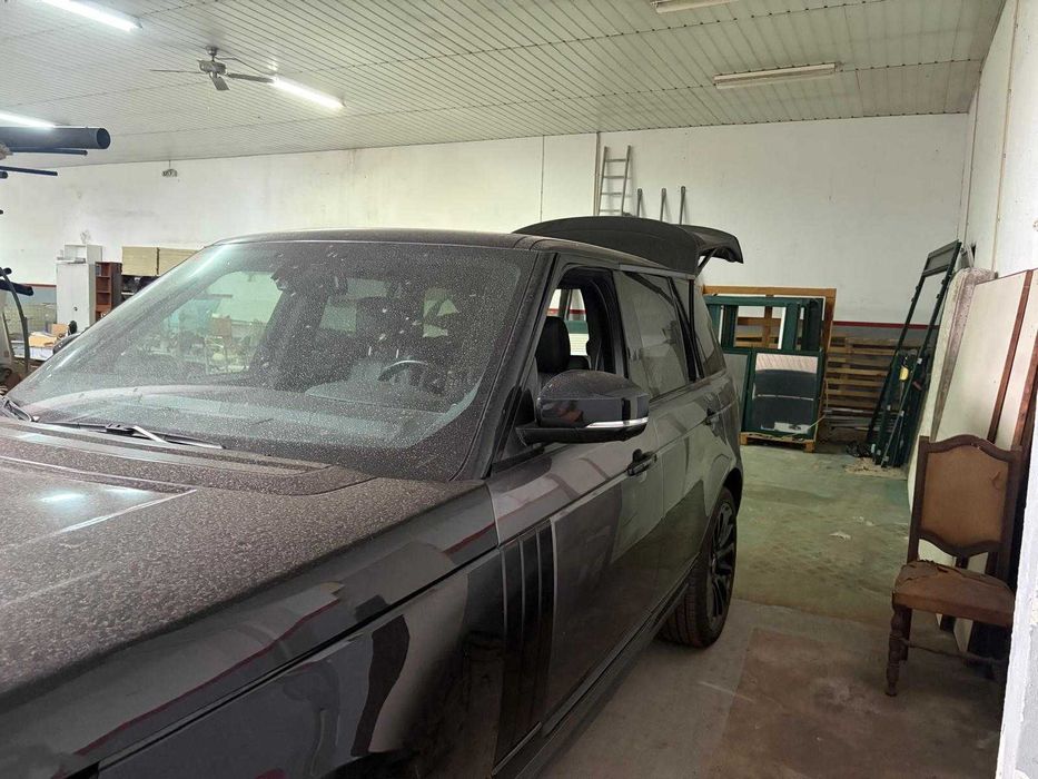 Range Rover para peças