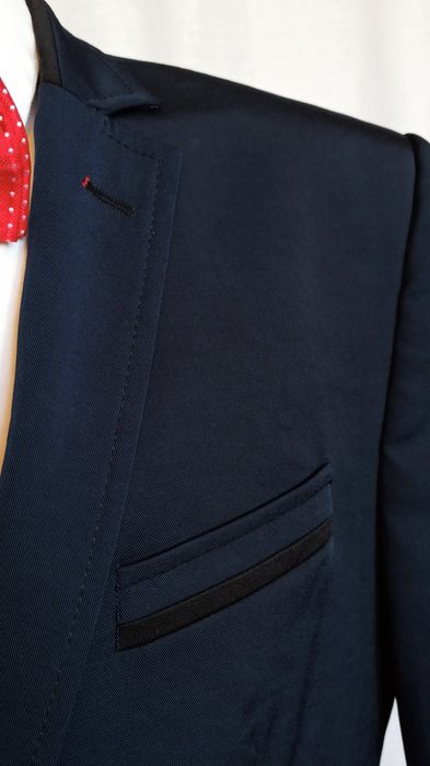 Sg Granatowy garnitur M , L