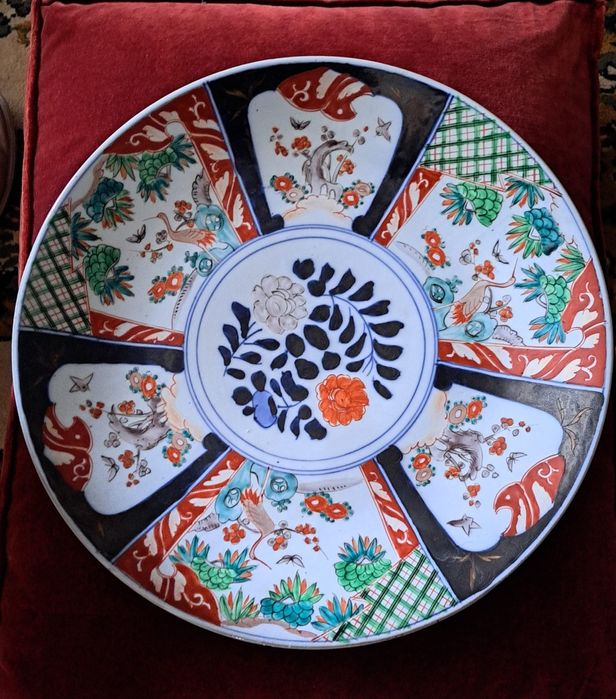 Grande Prato Oriental antigo