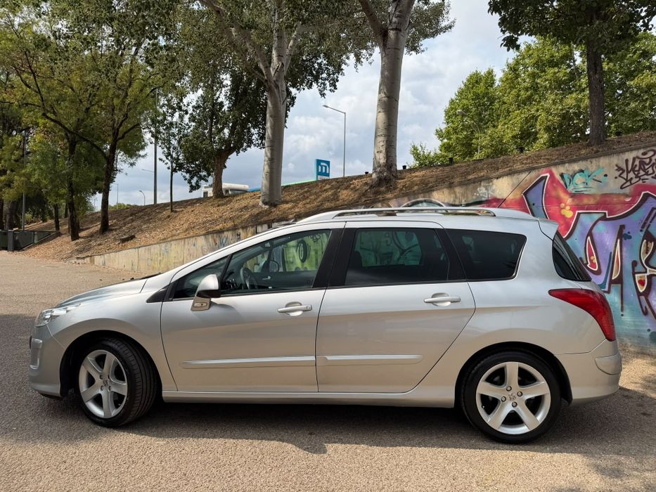 Peugeot 308 SW — fotografia 4