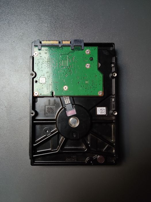 Жорсткий диск Seagate 2TB