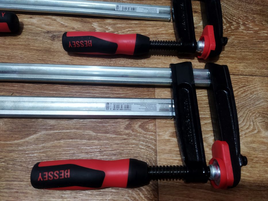 Струбцини Bessey