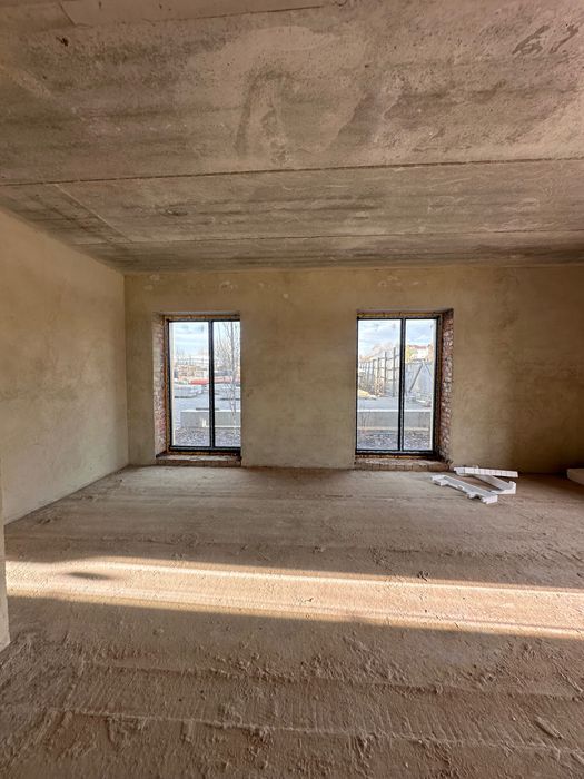 Оренда комерції 60м,ЖК Садова Алея,Пустомити,фасадне,1 поверх,4 вікна