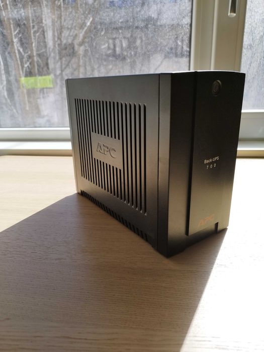 APC UPS Back-UPS Pro 1500