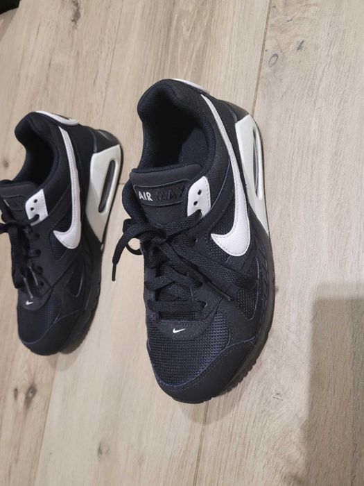 Adidasy NIKE AIR MAX Ivo