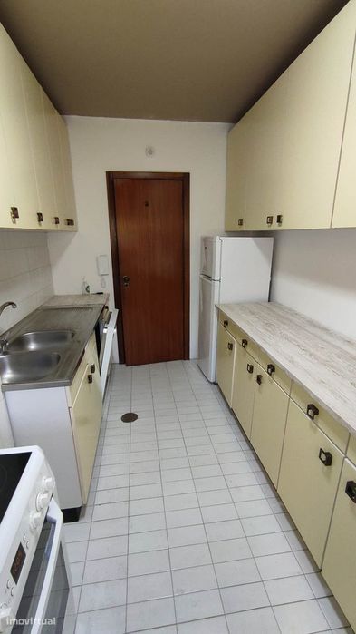 Apartamento T2 para arrendar Pinhais da Foz