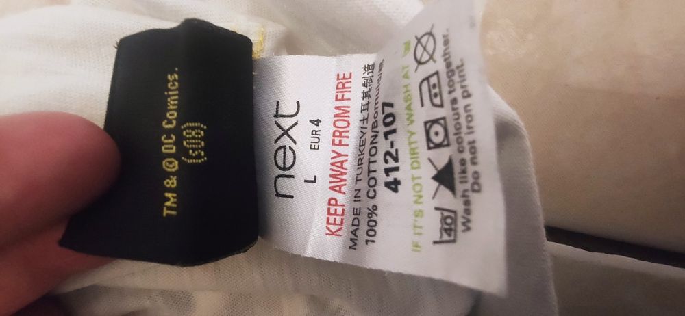 Koszulka komiksowa Batman firmy Next