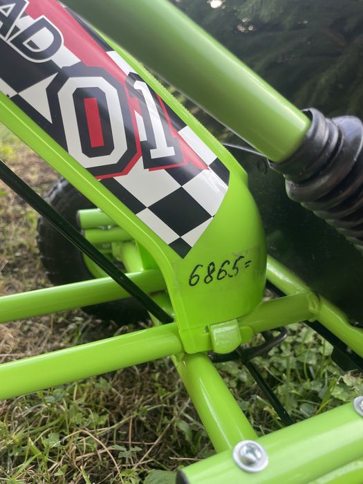 Дитячий педальний карт Go-Kart, надувні колеса, стан нового