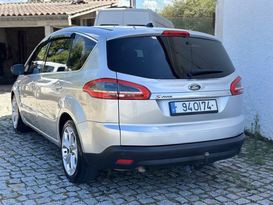 Ford S-Max titanium 7L 2011