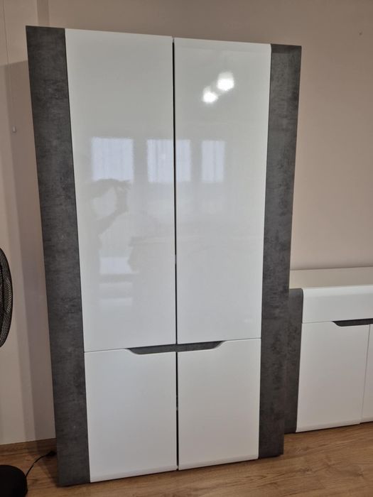 Sprzedam szafę, komodę i stół