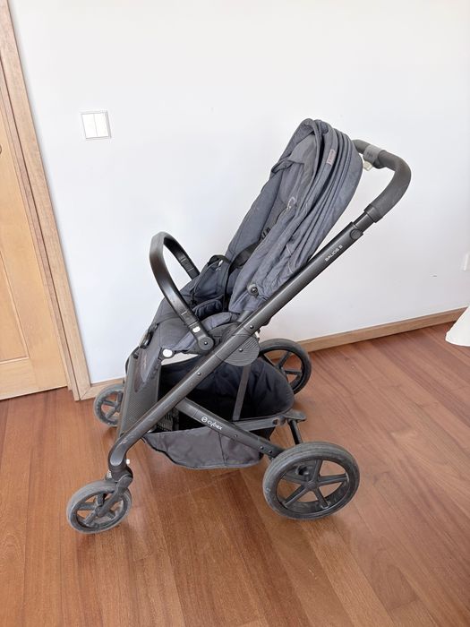 Carrinho Cybex Balios S com assento reversível