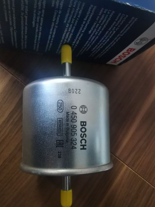 Vendo filtro gasolina bosch para Ford e Madza
