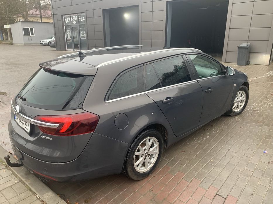 Опель ігсігнія продам