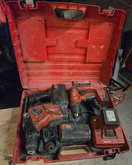 Kit máquina de furar e aparafusadora HILTI