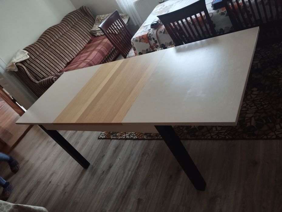 Stół rozkładany  prostokątny