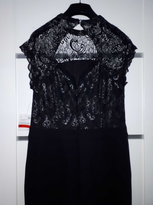 Czarny kombinezon C&A