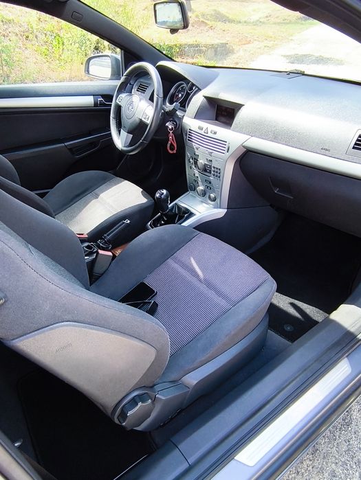 Opel Astra h  PINTURA NOVA