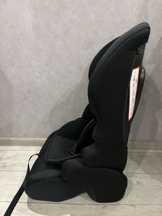 Дитяче автокрісло.Детское автокресло.Есть наклон для сна. Німеччина