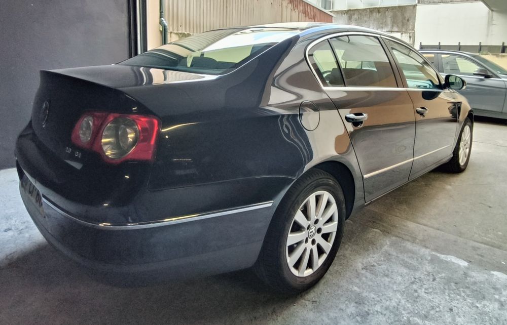 VW Passat 2.0Tdi Sedan 140cv  IUC Barato Nacional
