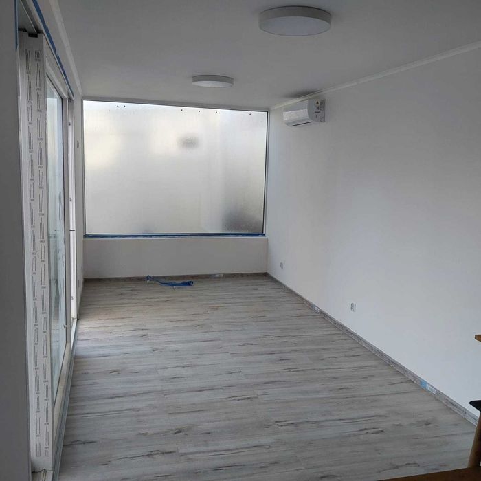 Kontener mieszkalny całoroczny 12x3 łazienka aneks klima fancy