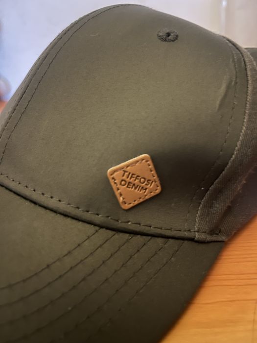 Chepeu da tifosi nunca usado(apenas tem po)