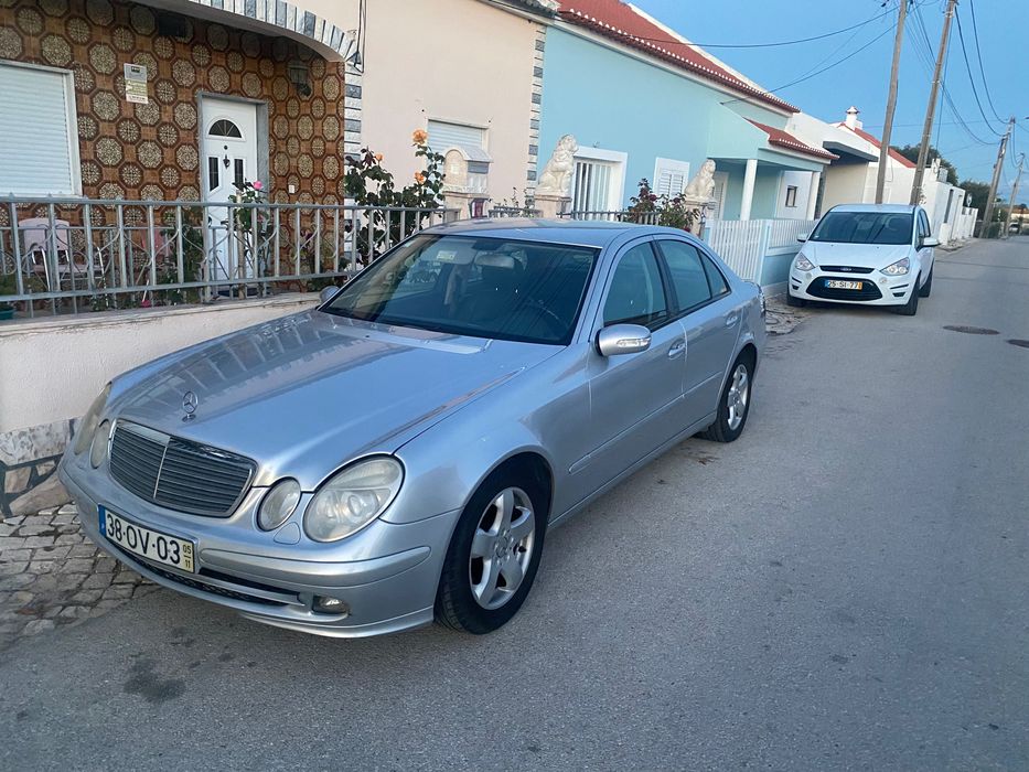 Mercedes e200 vendo ou troco