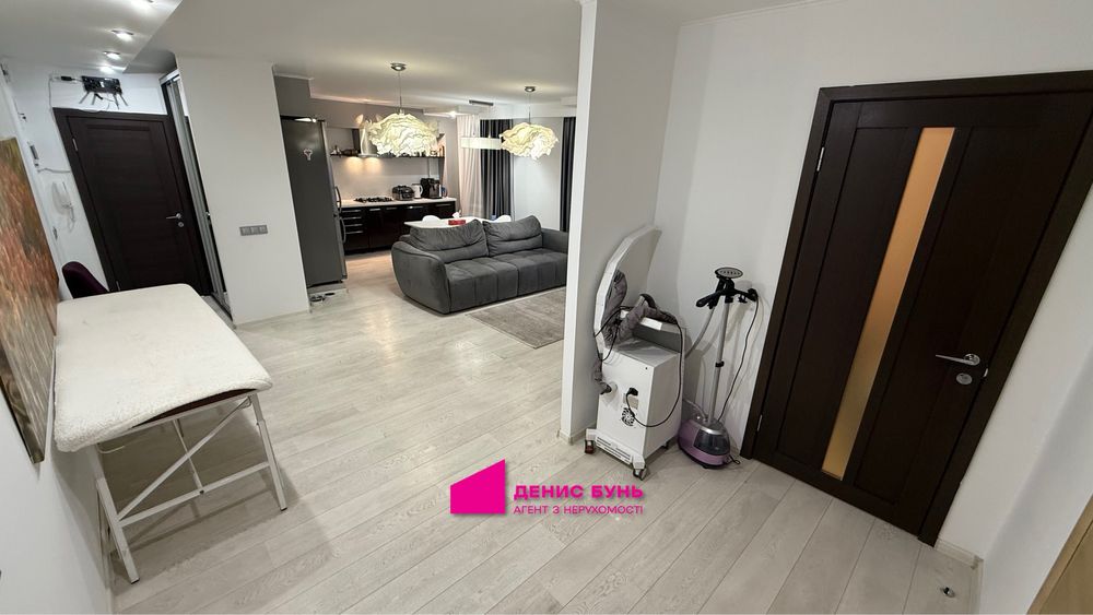 Продам 3к квартиру в смт Слобожанське, лівий берег, Брама,Золоті ключі