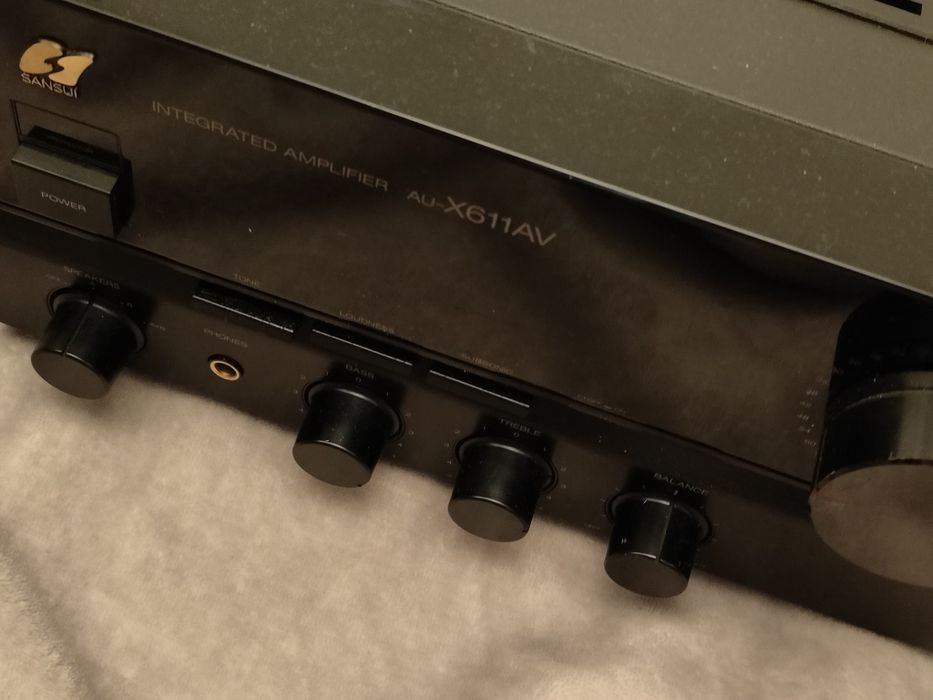 Wzmacniacz Sansui AU-X611AV